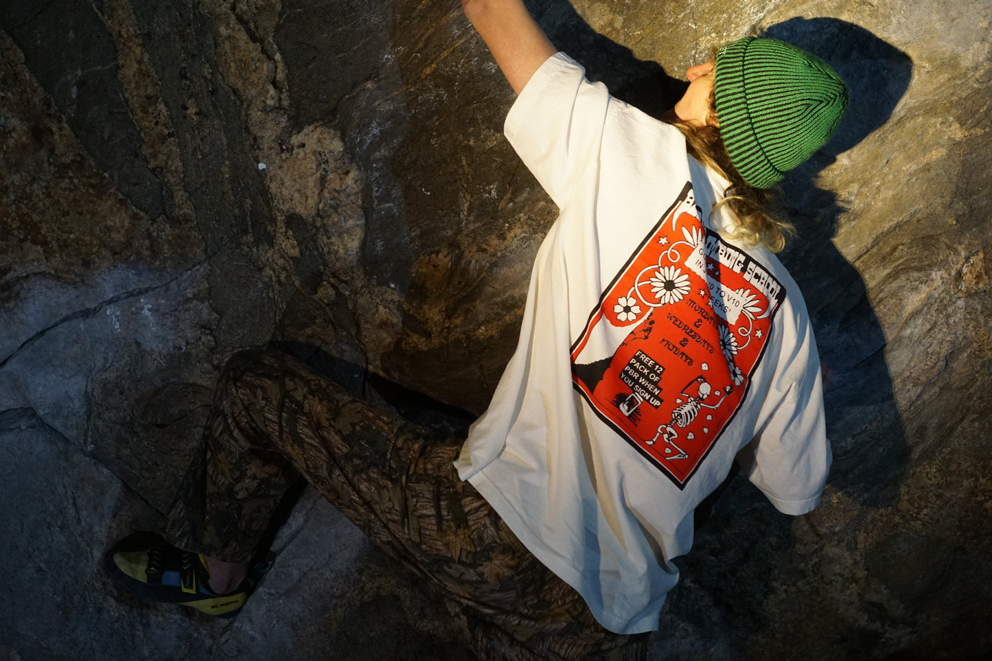BLOOM CLIMBING SCHOOL T-SHIRT